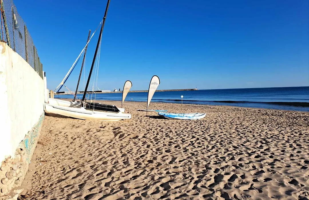 Private Villa With Heated Pool Close To The Beach.-1